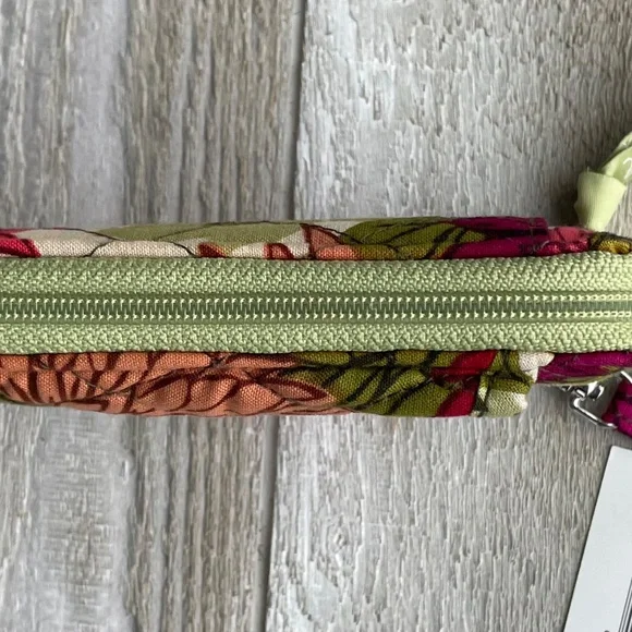 Vera Bradley Wristlet Wallet - Picture 4 of 6